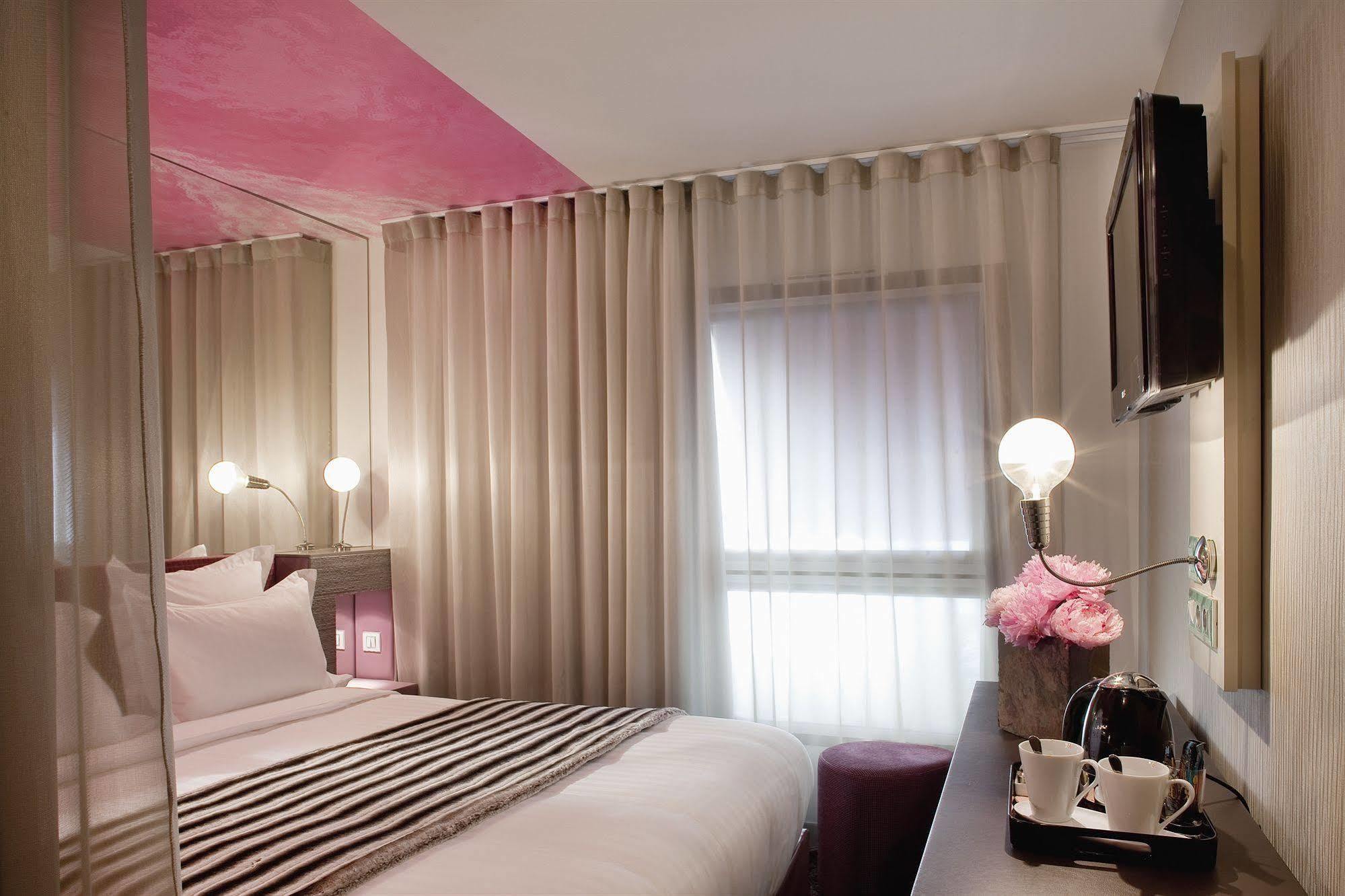 Hotel Le 7 Eiffel By Malone Paris