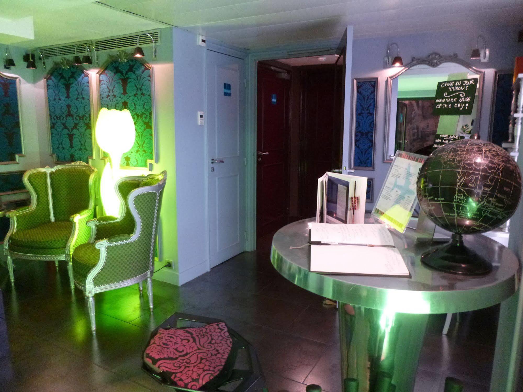 Design Sorbonne Hotel 3*