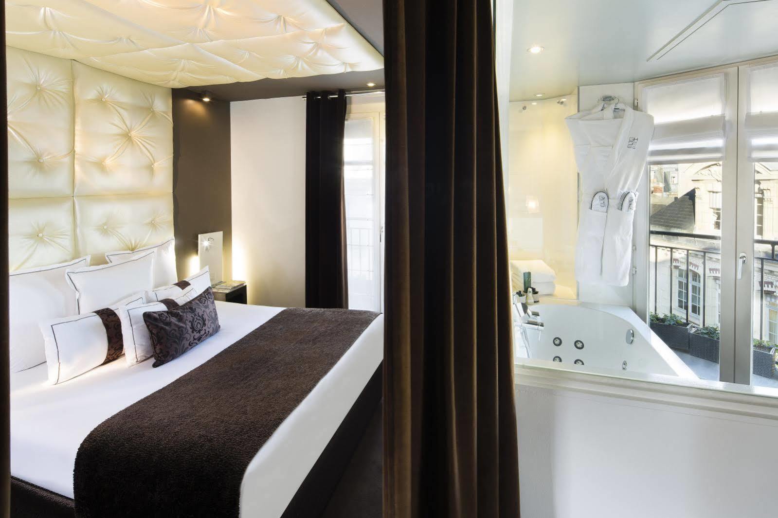 Grand Saint Michel Hotel Paris