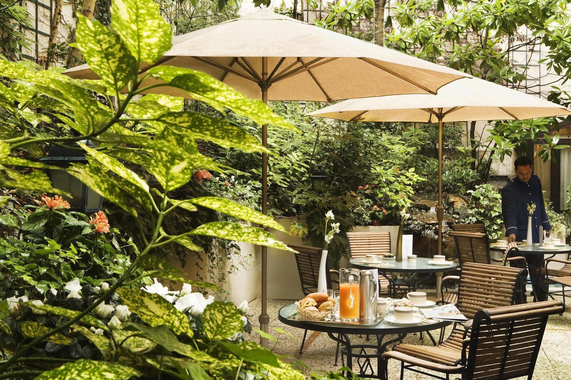 Garden-elysee