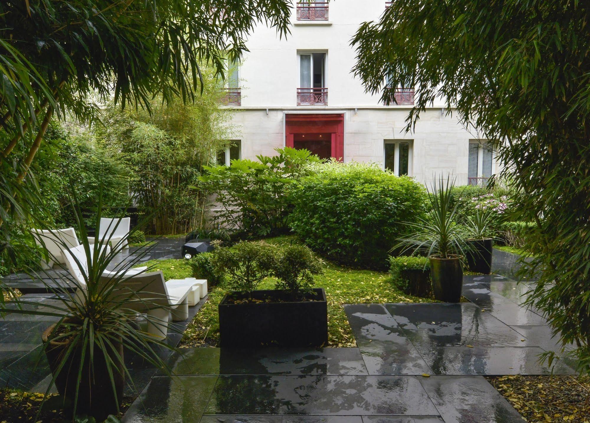 Hotel Le Quartier Bercy-square 3*