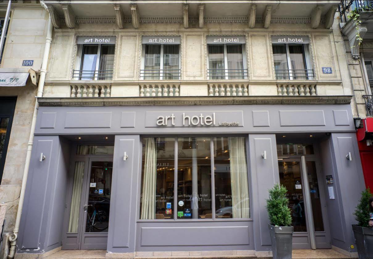 Art 3* Paris