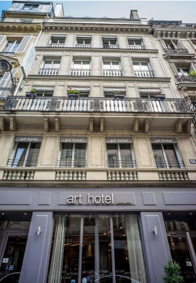 Art 3* Paris