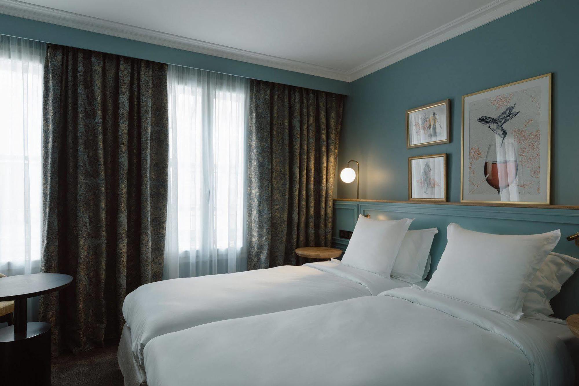 Le Pierre Hotel