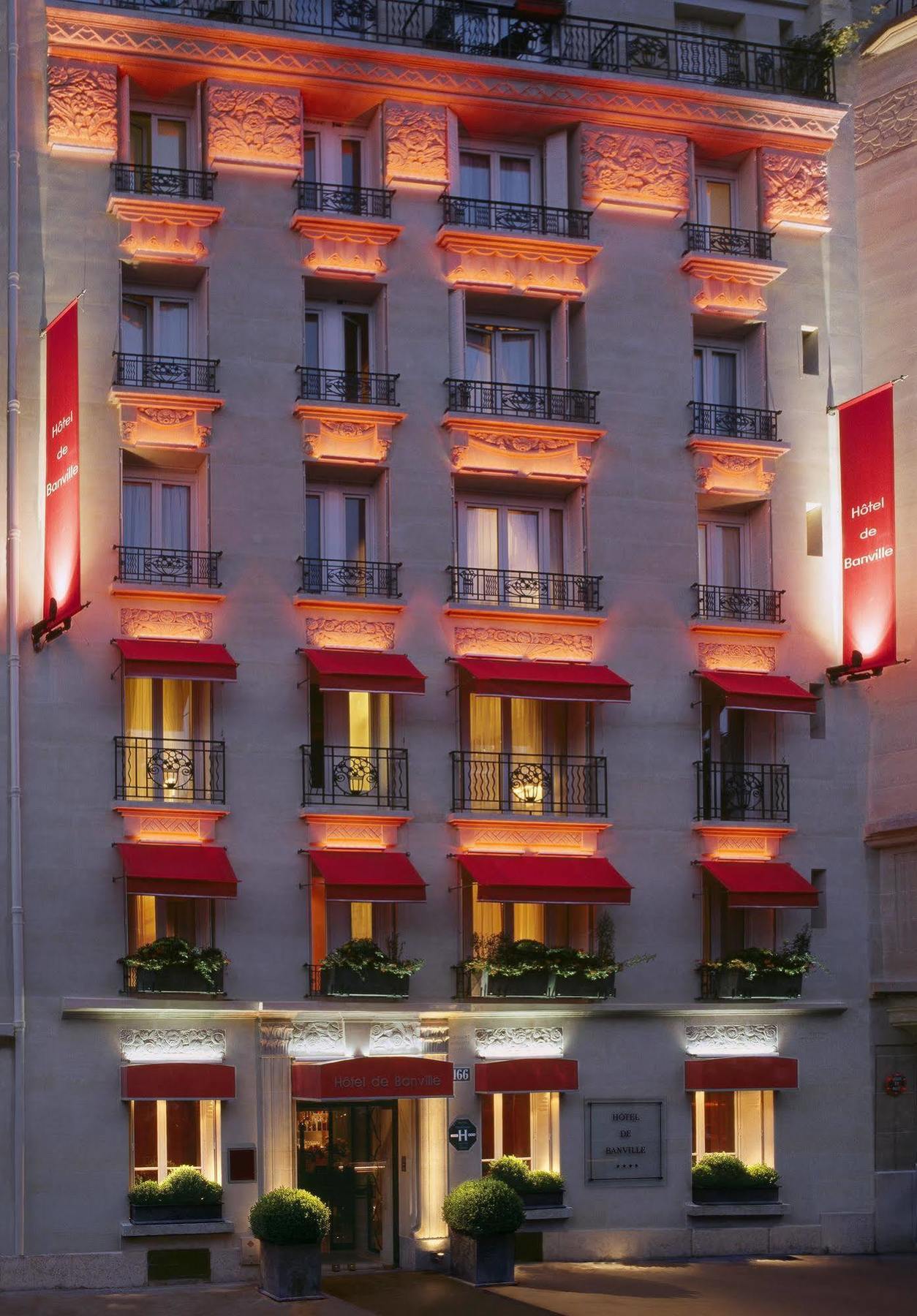 De Banville Hotel