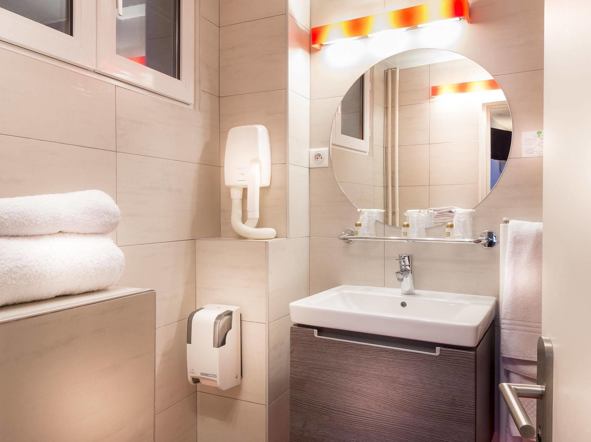 Hotel Du Parc Montparnasse Paris