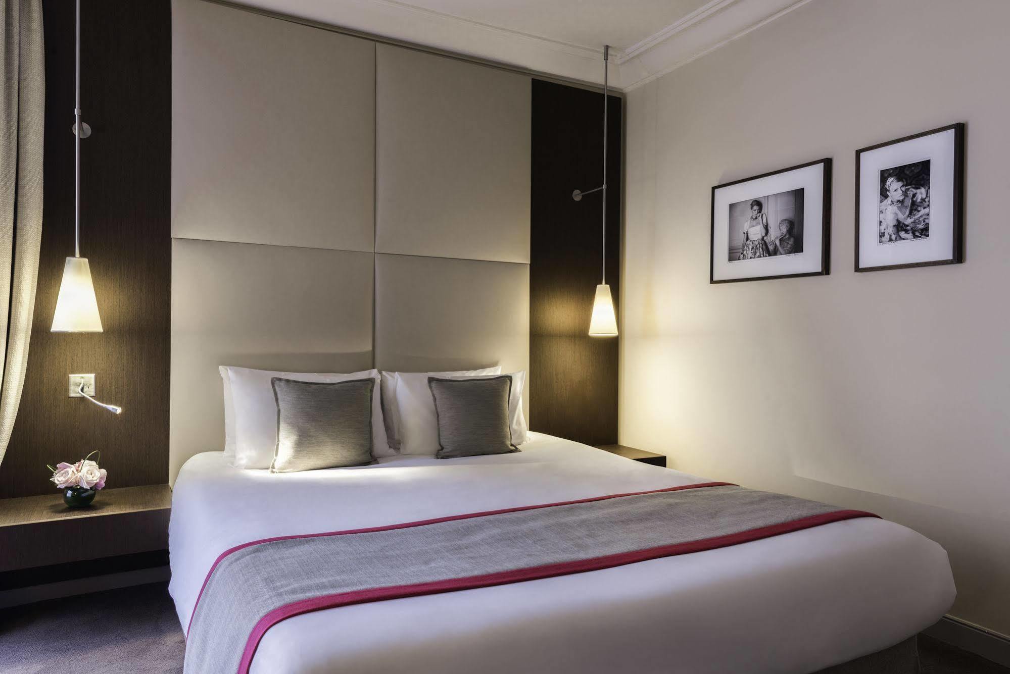 Derby Alma 4* Paris