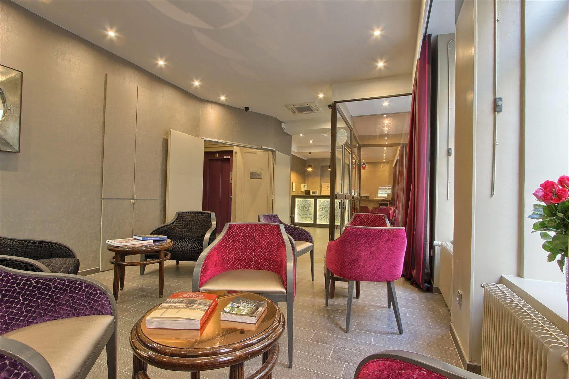 Margaux Opéra Montmartre Hotel 3*