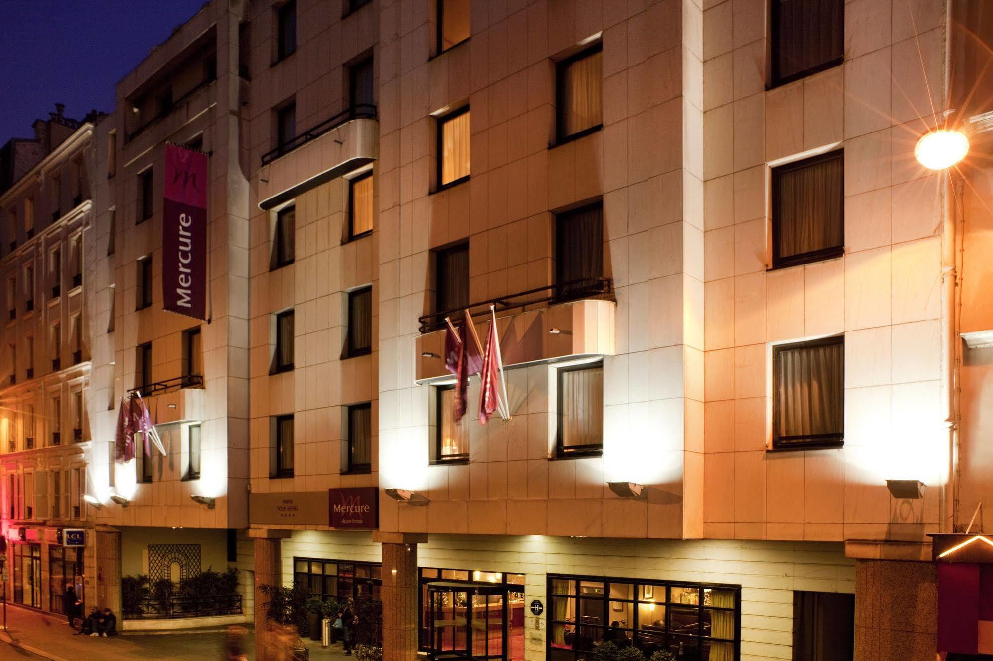 Mercure Tour Eiffel Grenelle Hotel