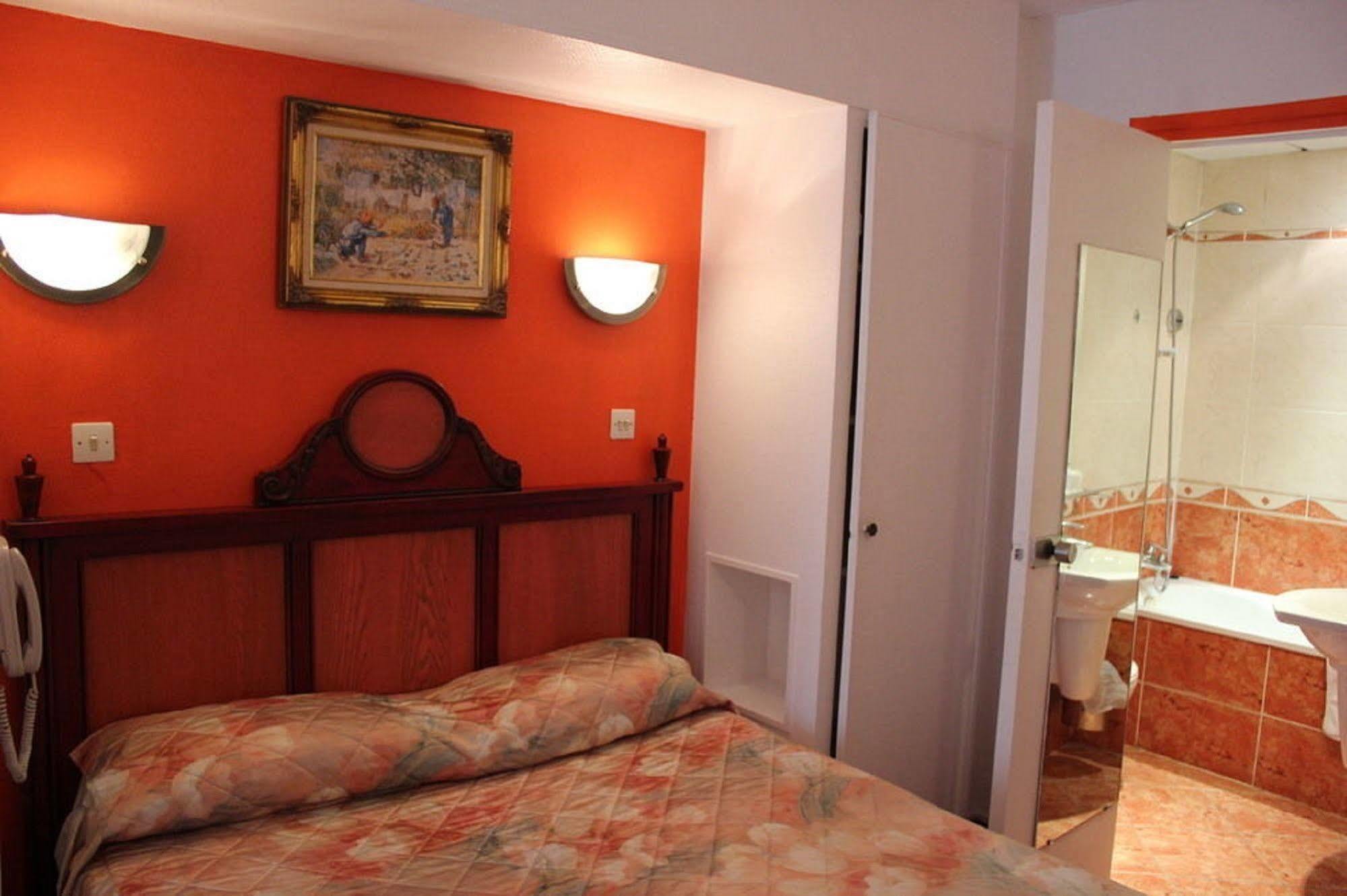 Hotel Metropol 3*
