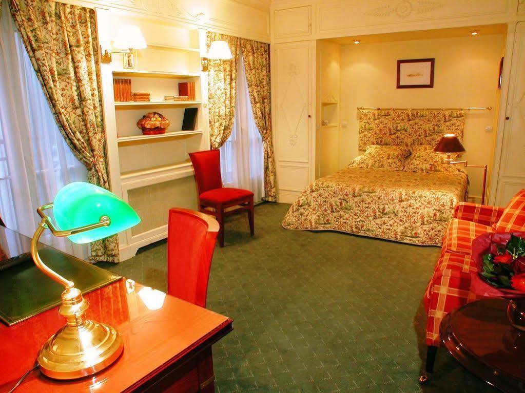 Du Pre Hotel