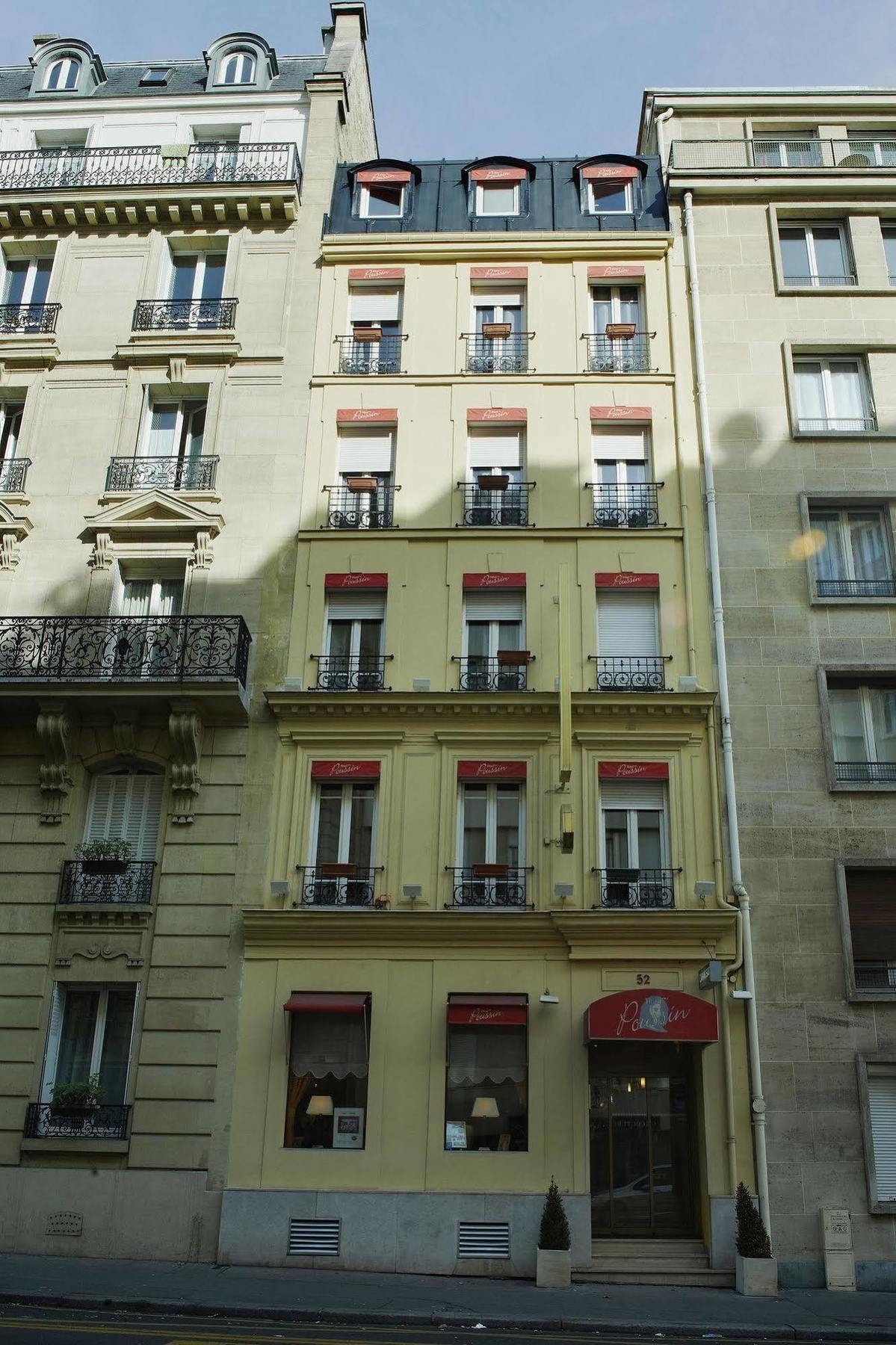 Poussin 3* Paris