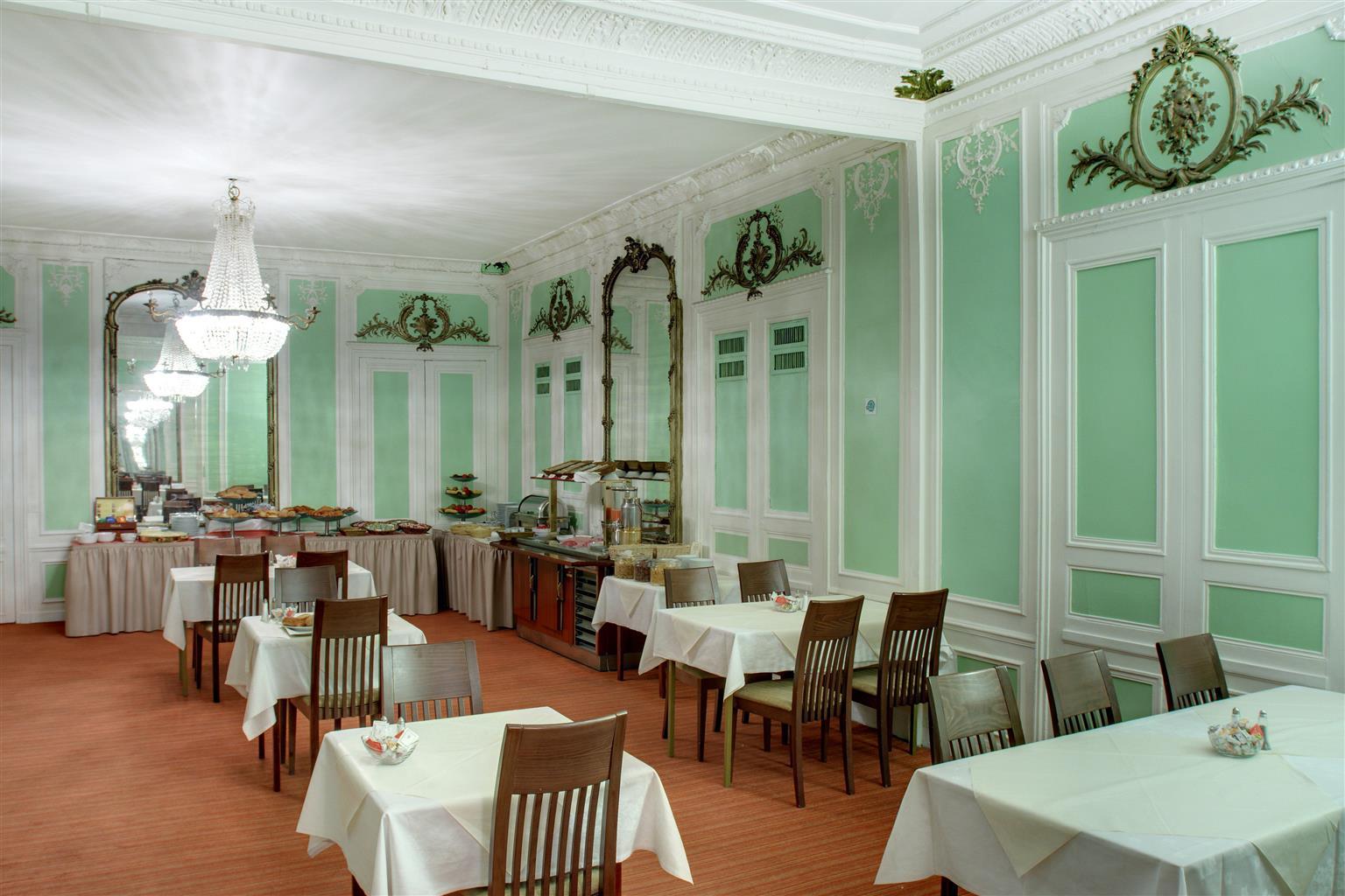 Western Ronceray Opéra 3* Paris