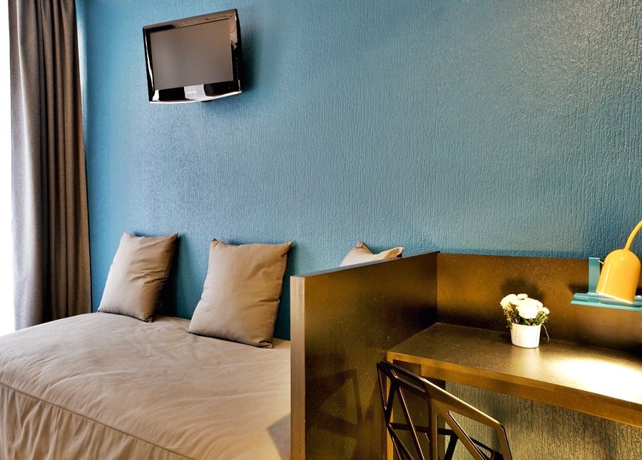 Daval Hotel
