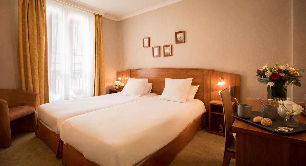 Elysees Opera 4*