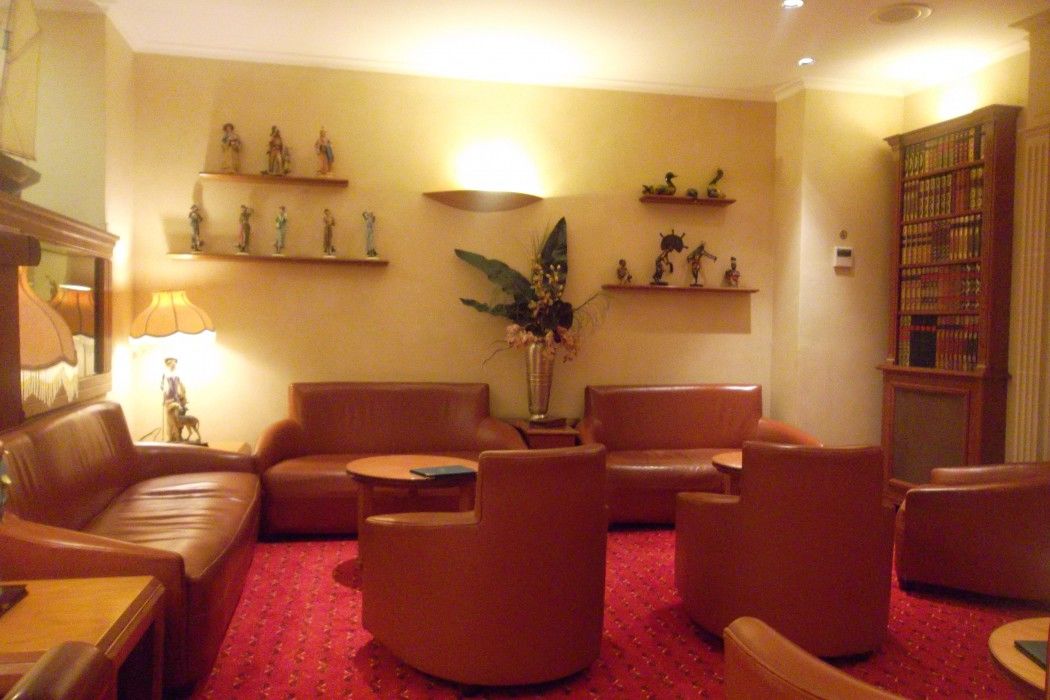 Hotel Champerret Elysees 3*