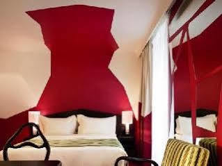 Hotel Cristal Champs Elysees