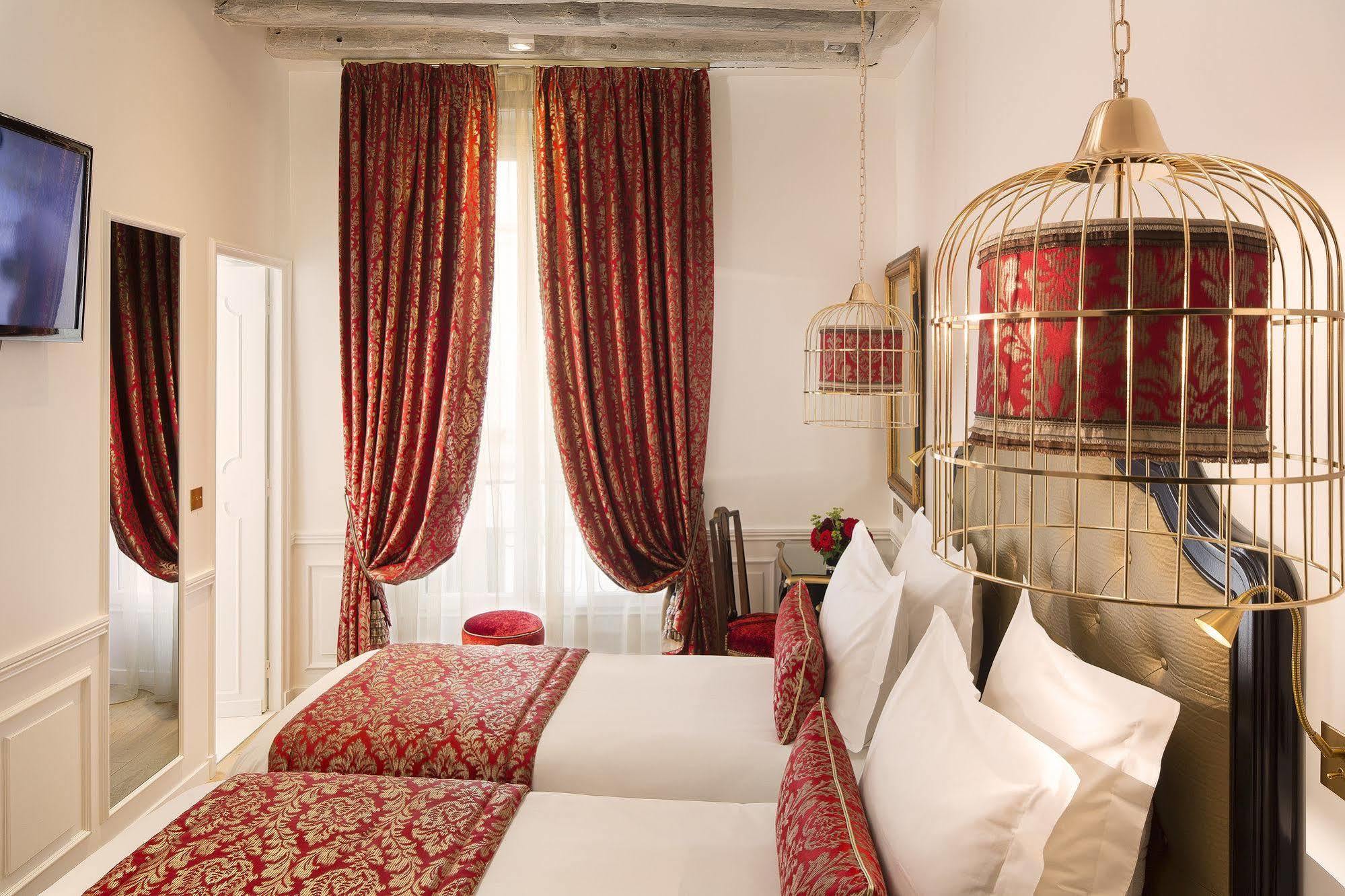Académie Saint Germain Hotel