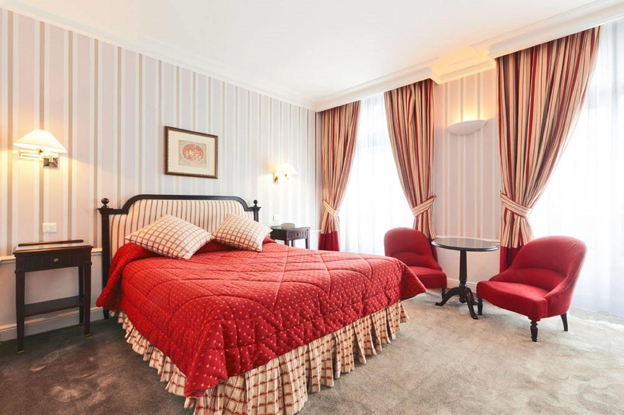 Golden Tulip Washington Opera Hotel 4*