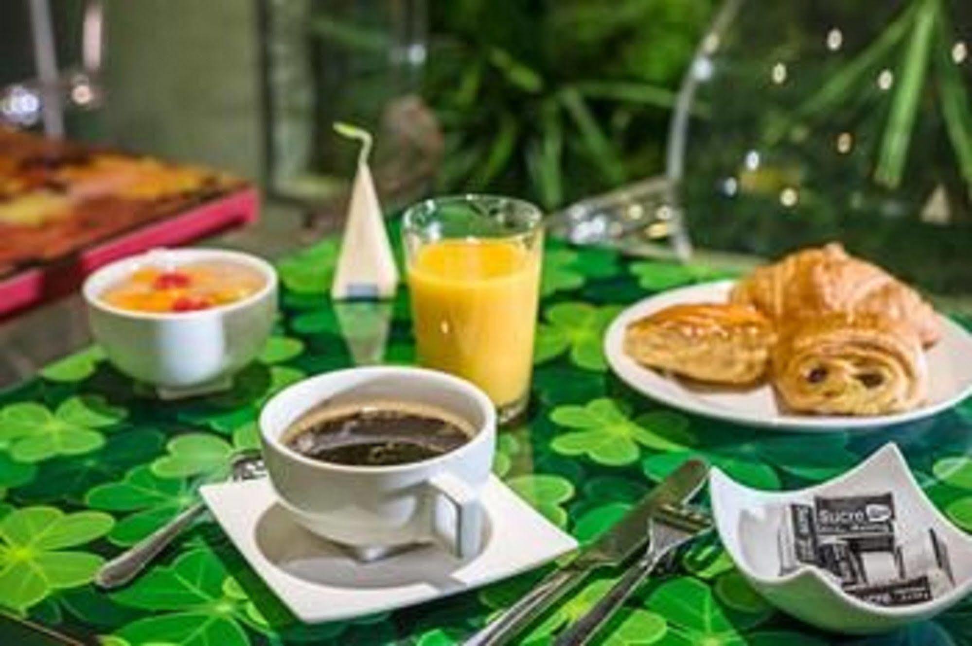 Hotel Jardins De Montmartre Paris