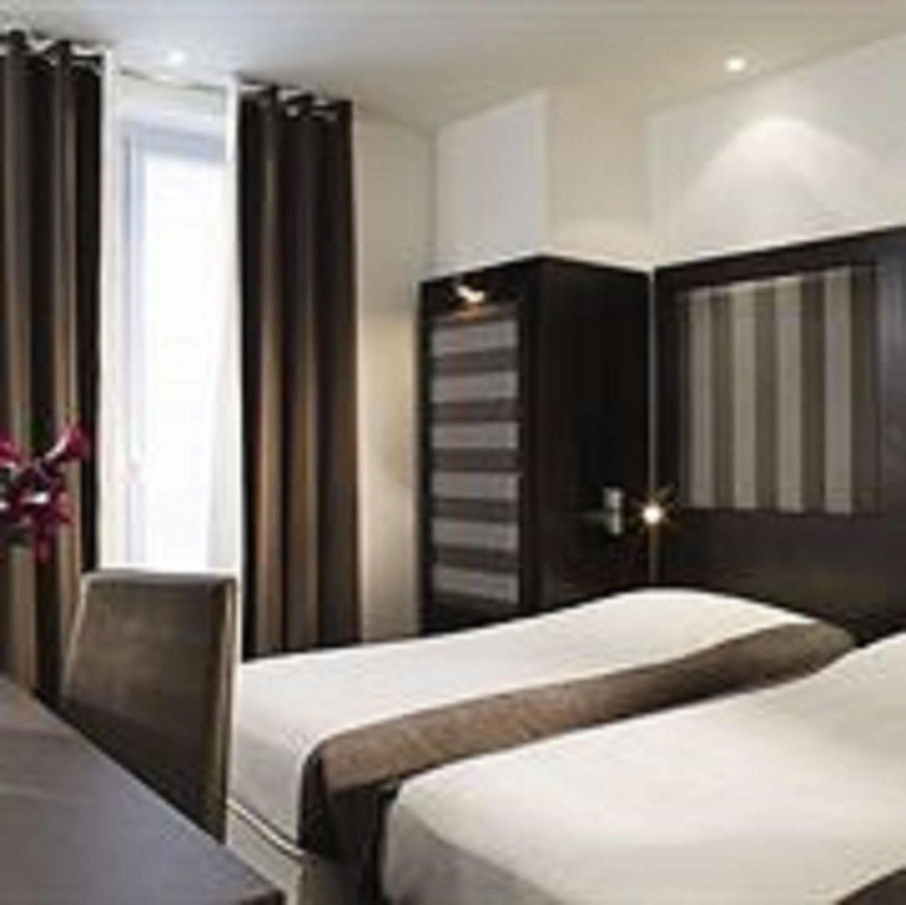 Hotel Courcelles Etoile
