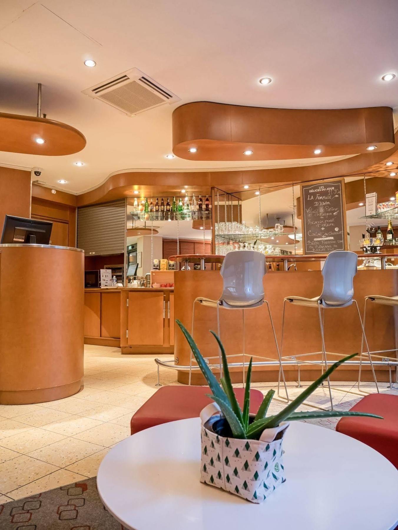 Ibis Bastille Faubourg St Antoine 3*