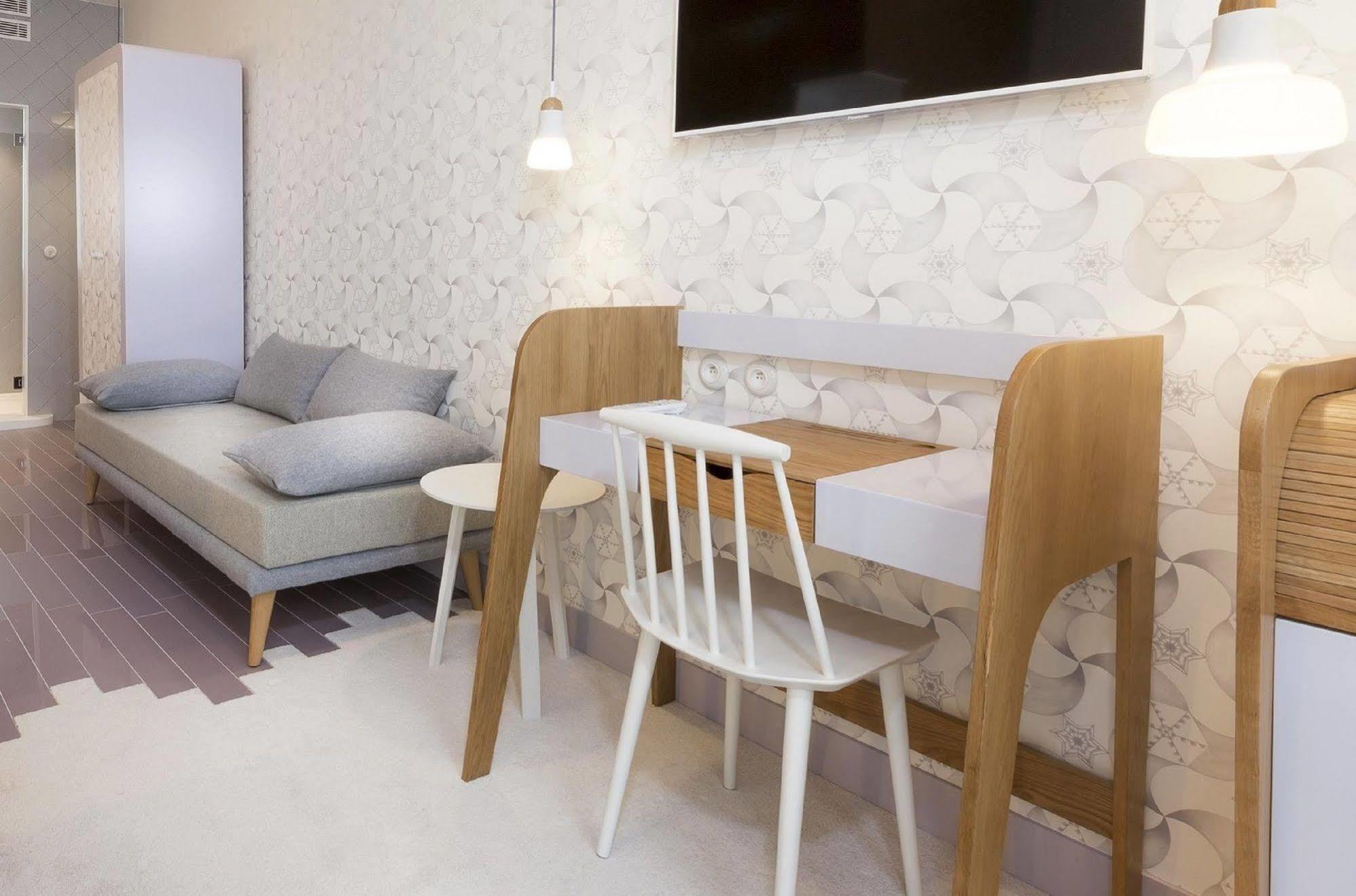 Le Lapin Blanc Hotel
