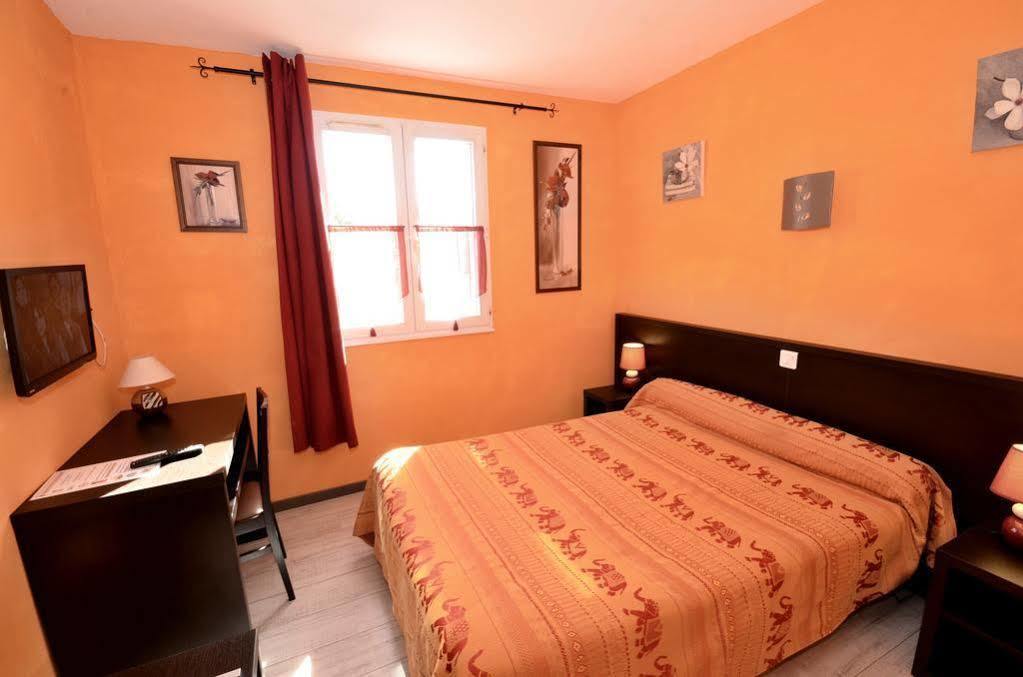 Hotel La Belle Etape Paris
