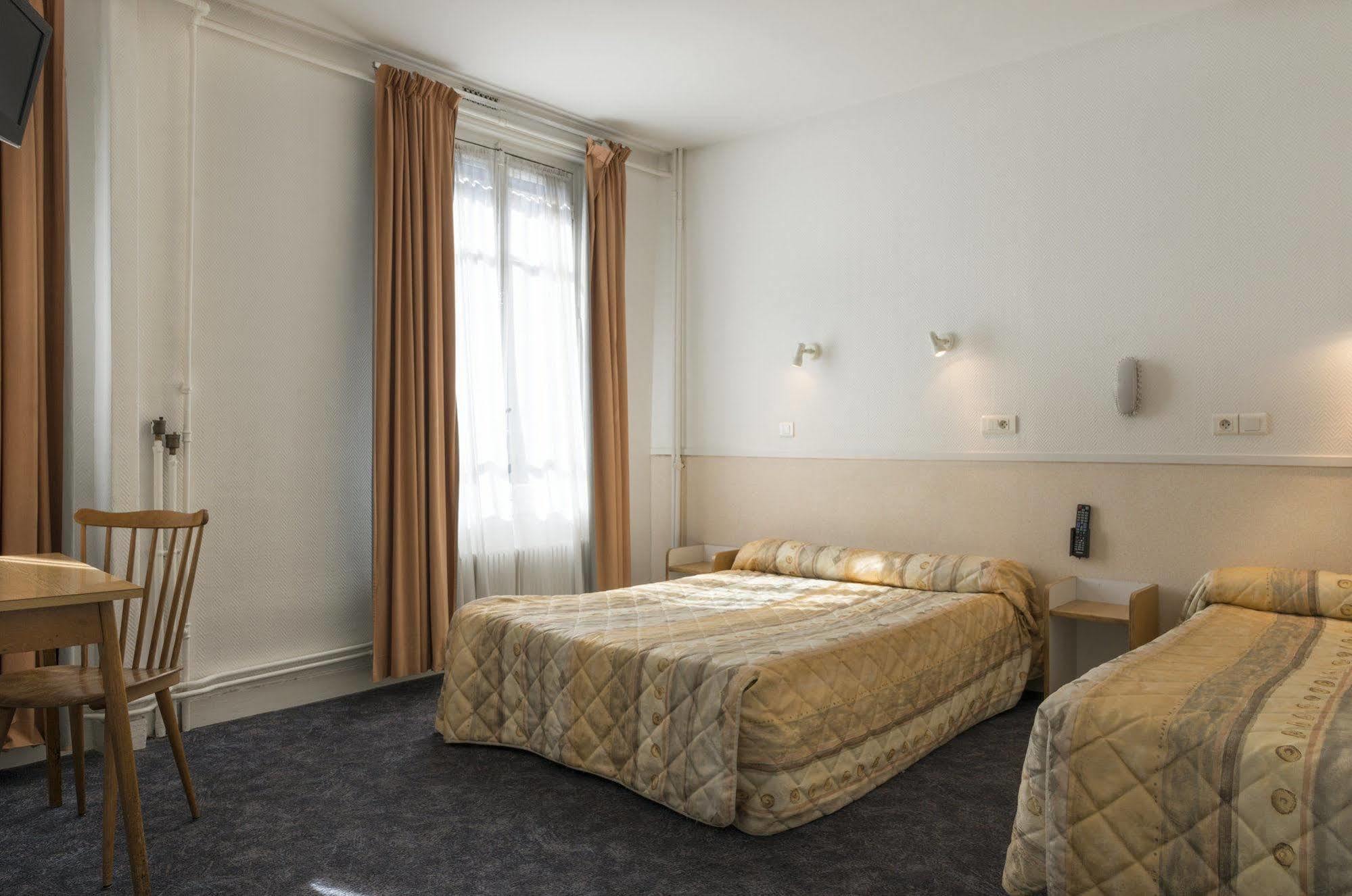 Hotel Romantic & Paris