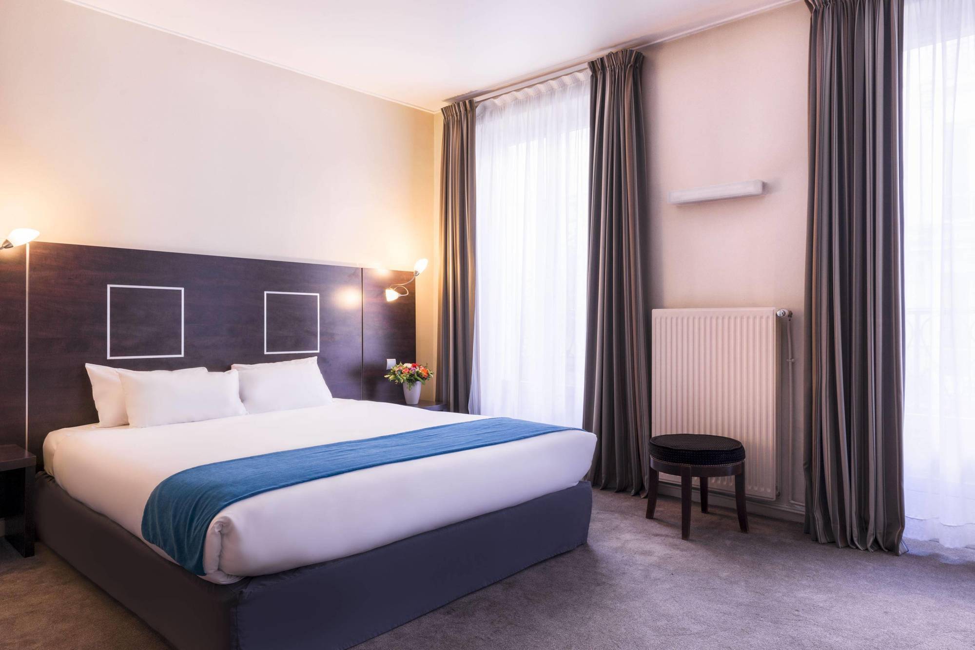 Hotel Cervantes By Happyculture