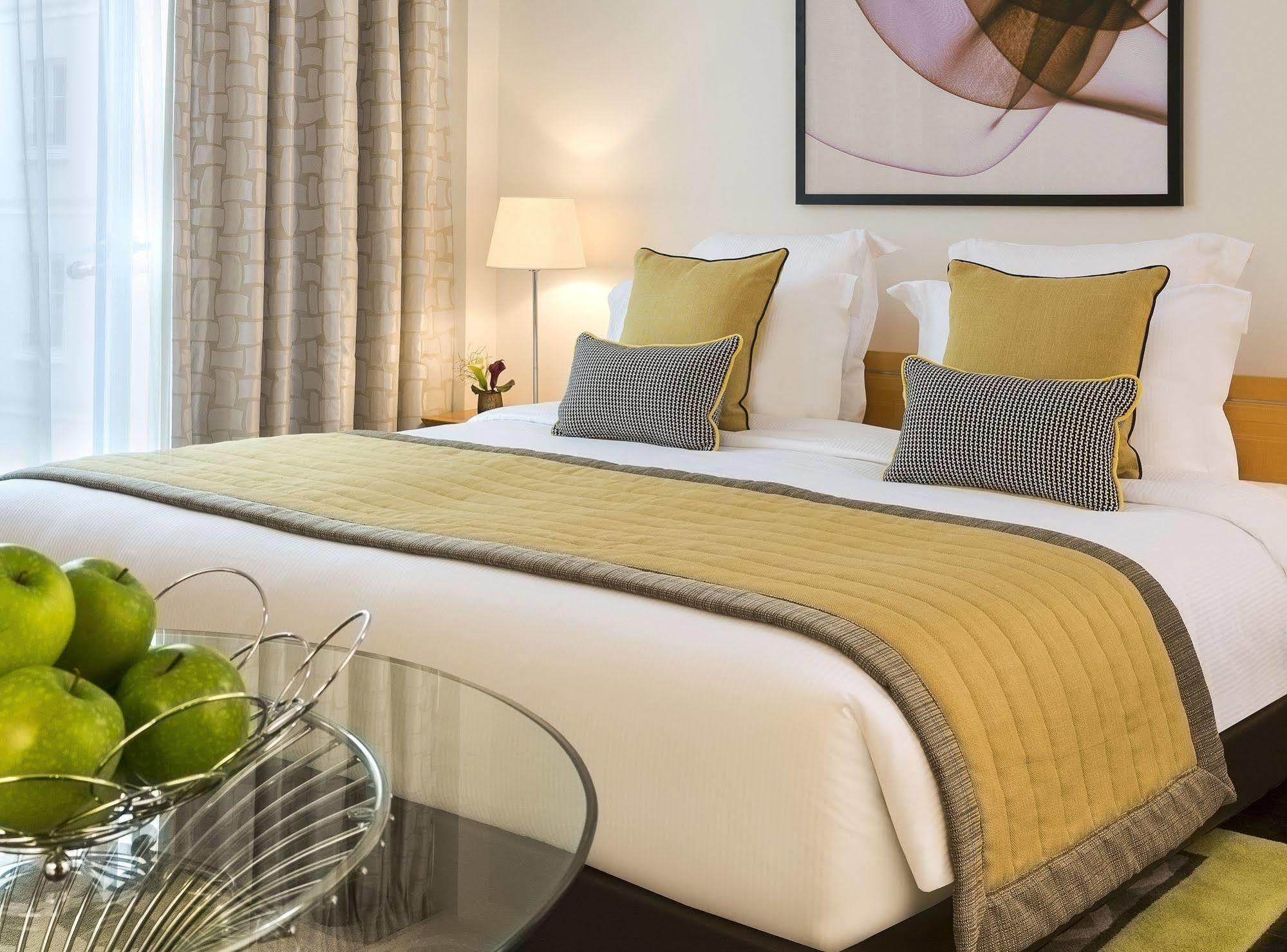 La Clef Tour Eiffel By The Crest Collection Hotel 5*