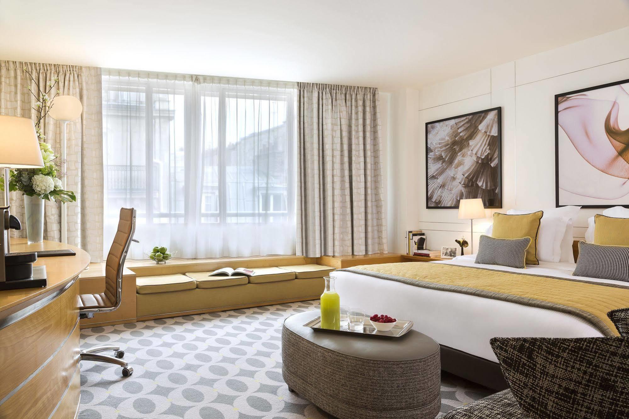 La Clef Tour Eiffel By The Crest Collection Hotel 5*