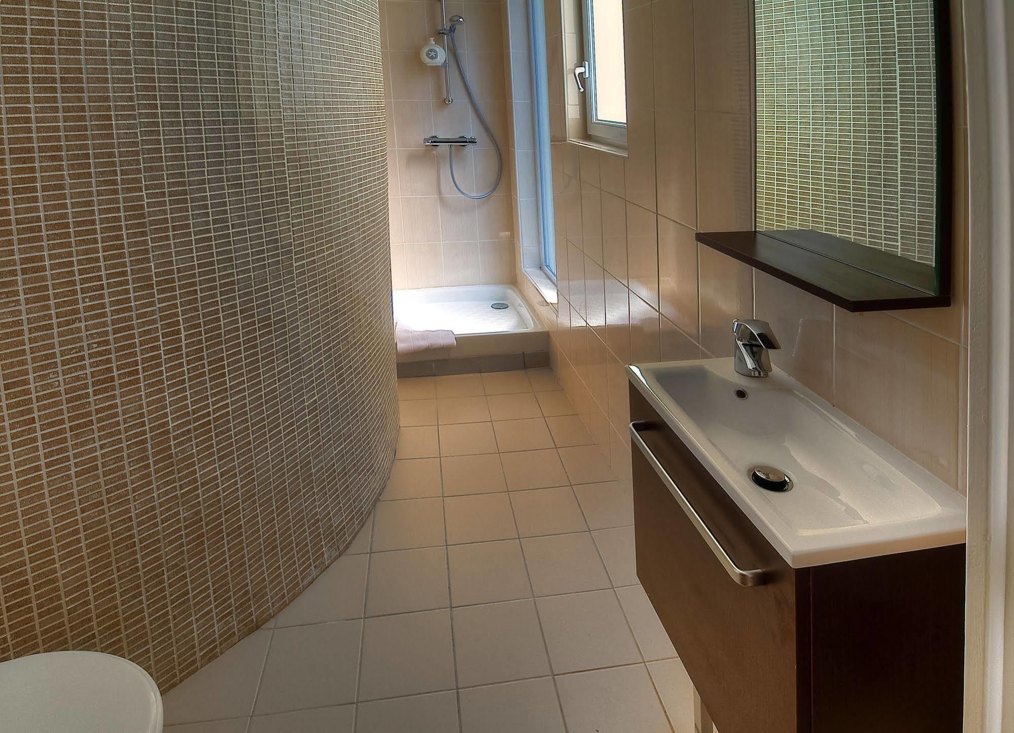 Tilde 3* Paris