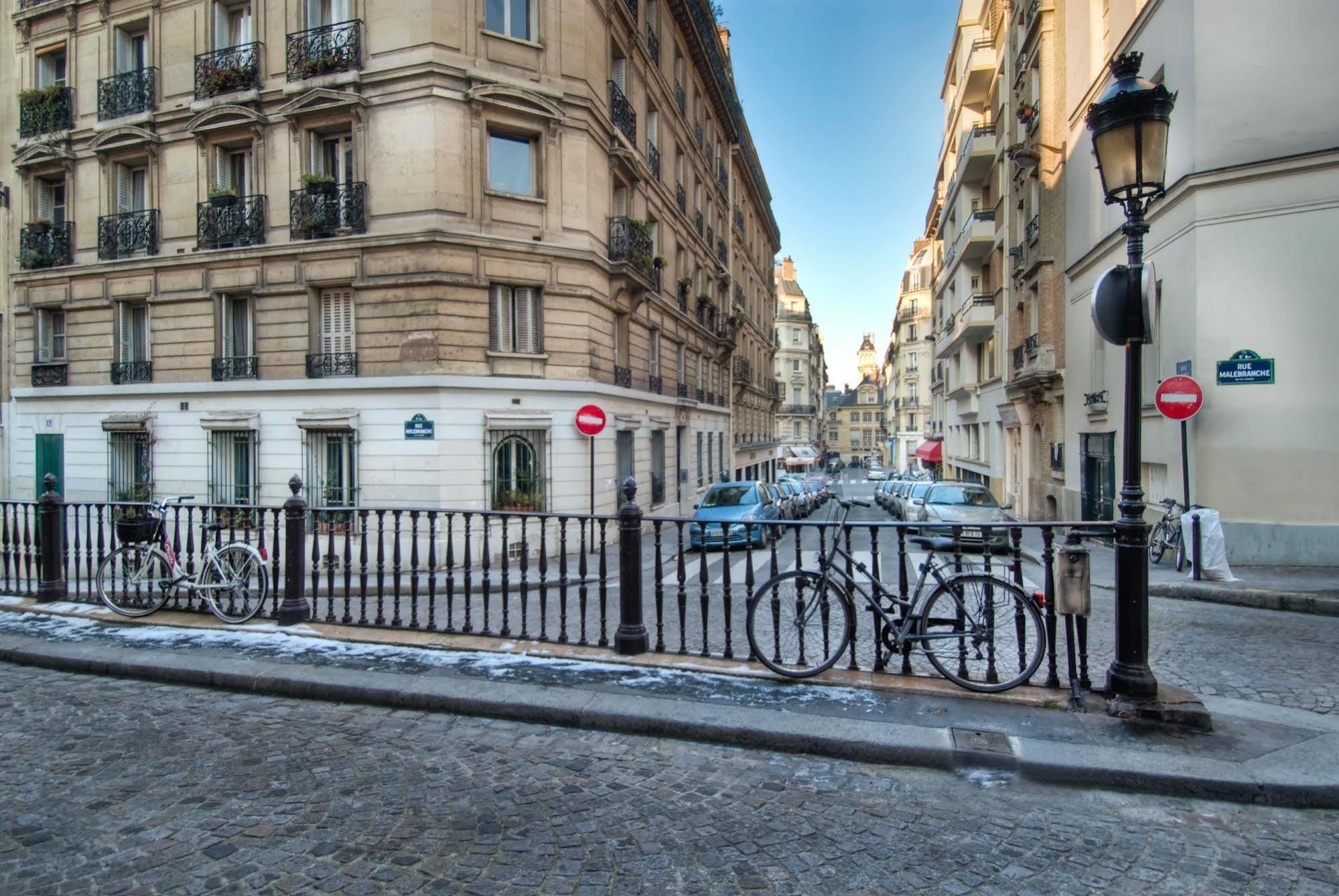 Madeleine De Senlis Paris