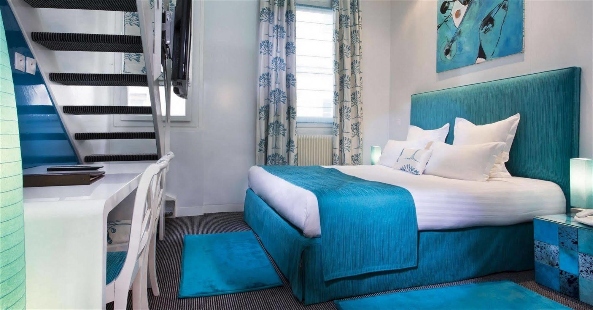 Makom Pereire Hotel Paris