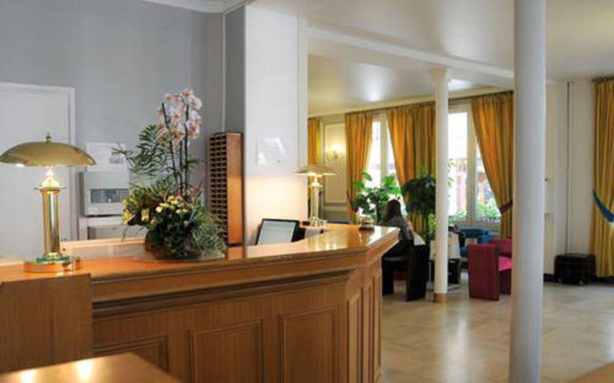 Hotel Aida Opera