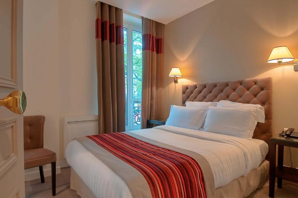 Cluny Square 3* Paris