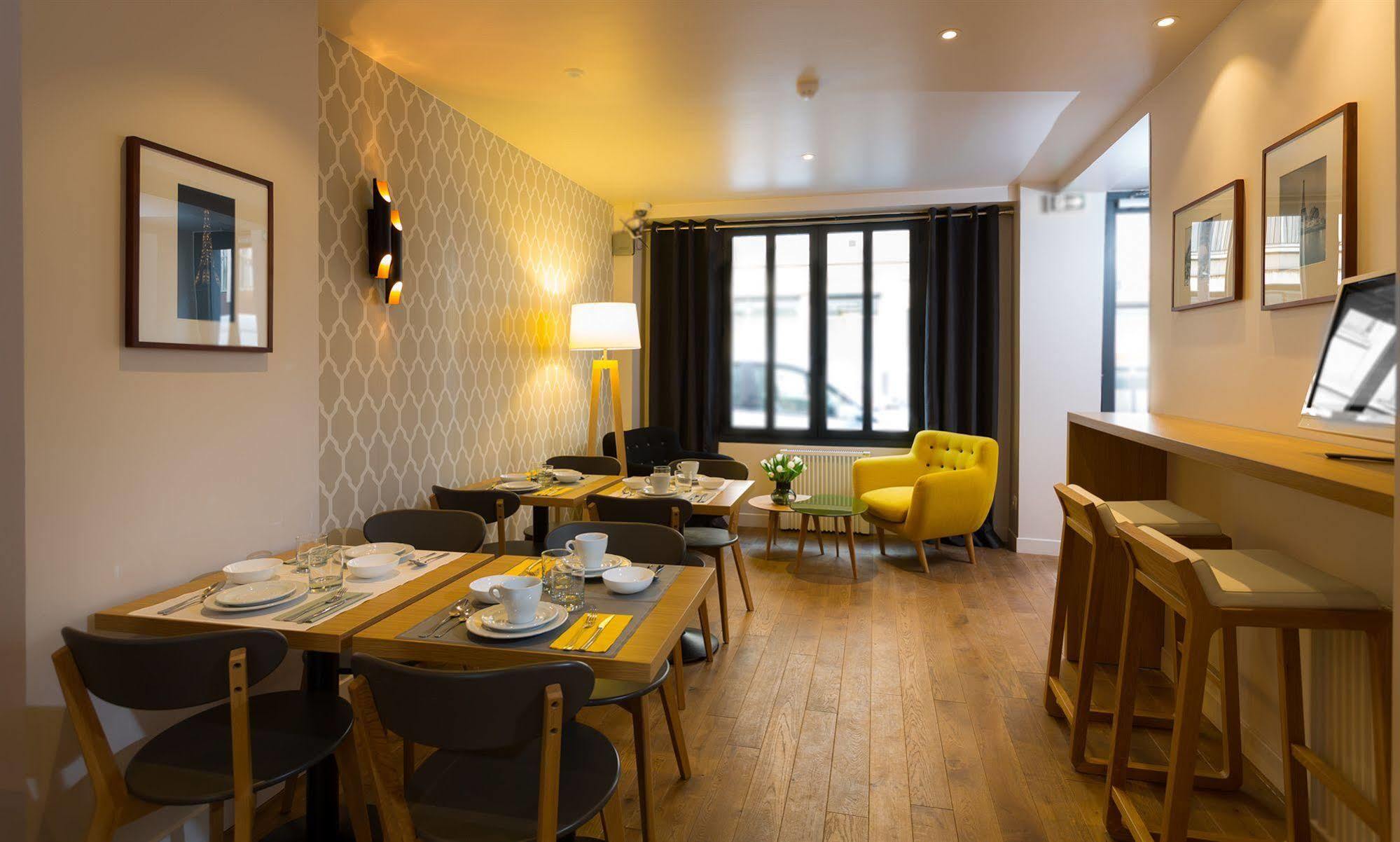 Hotel Mirabeau Eiffel 3*