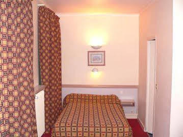 Hotel Fiat 3*