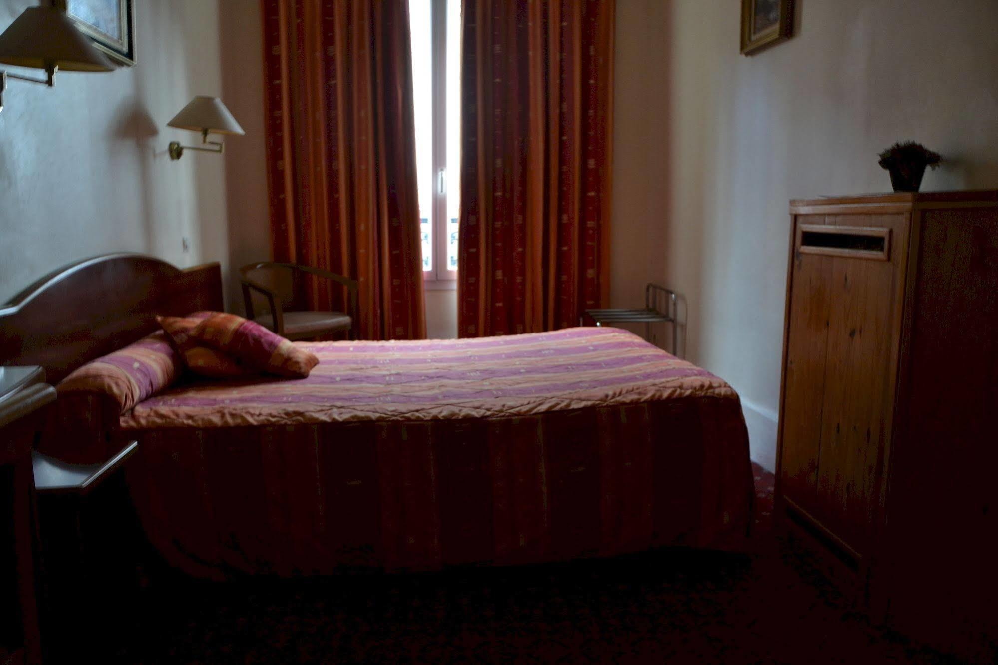 Montpellier Hotel Paris
