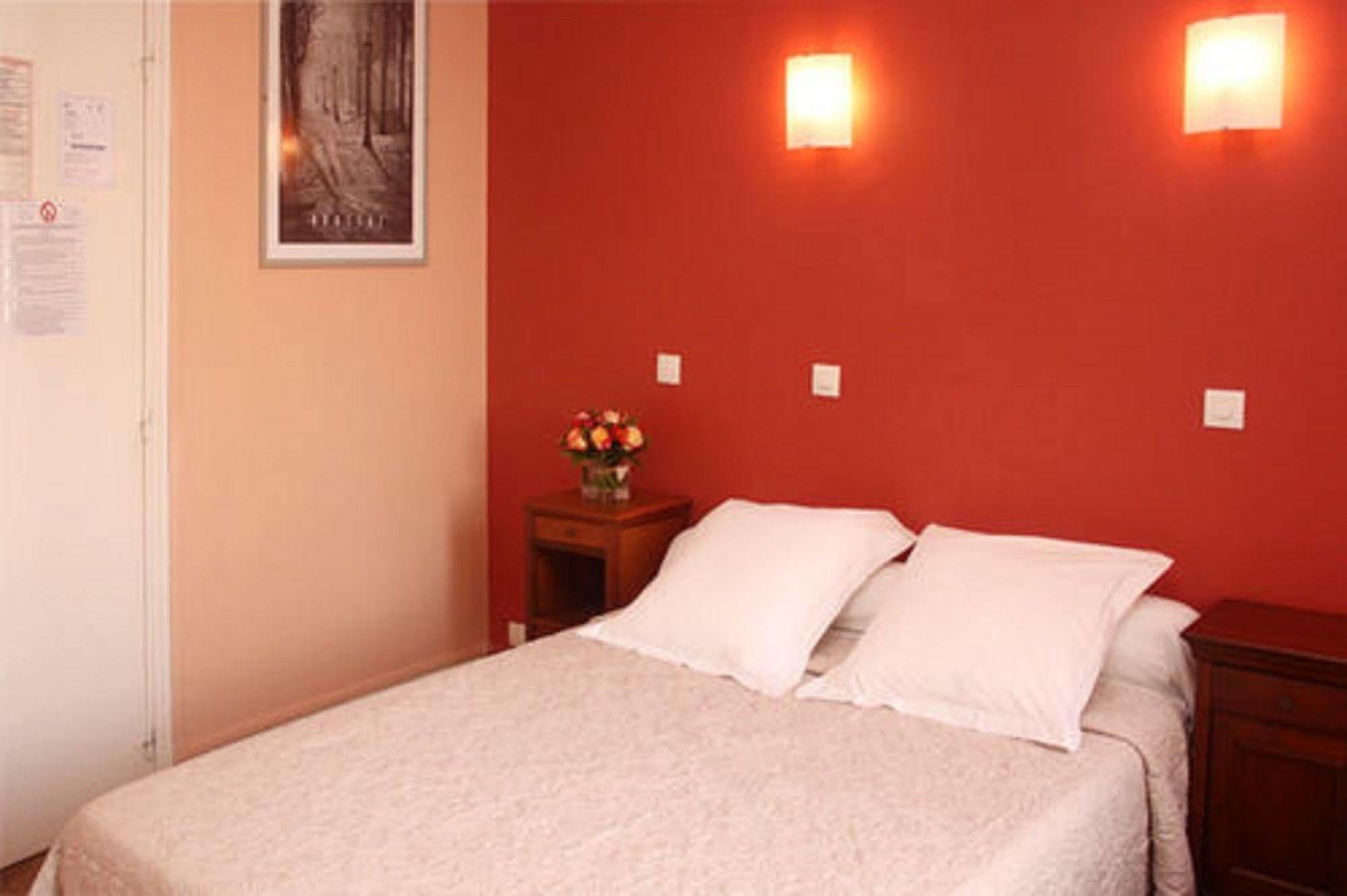 Baudin Hotel 2*