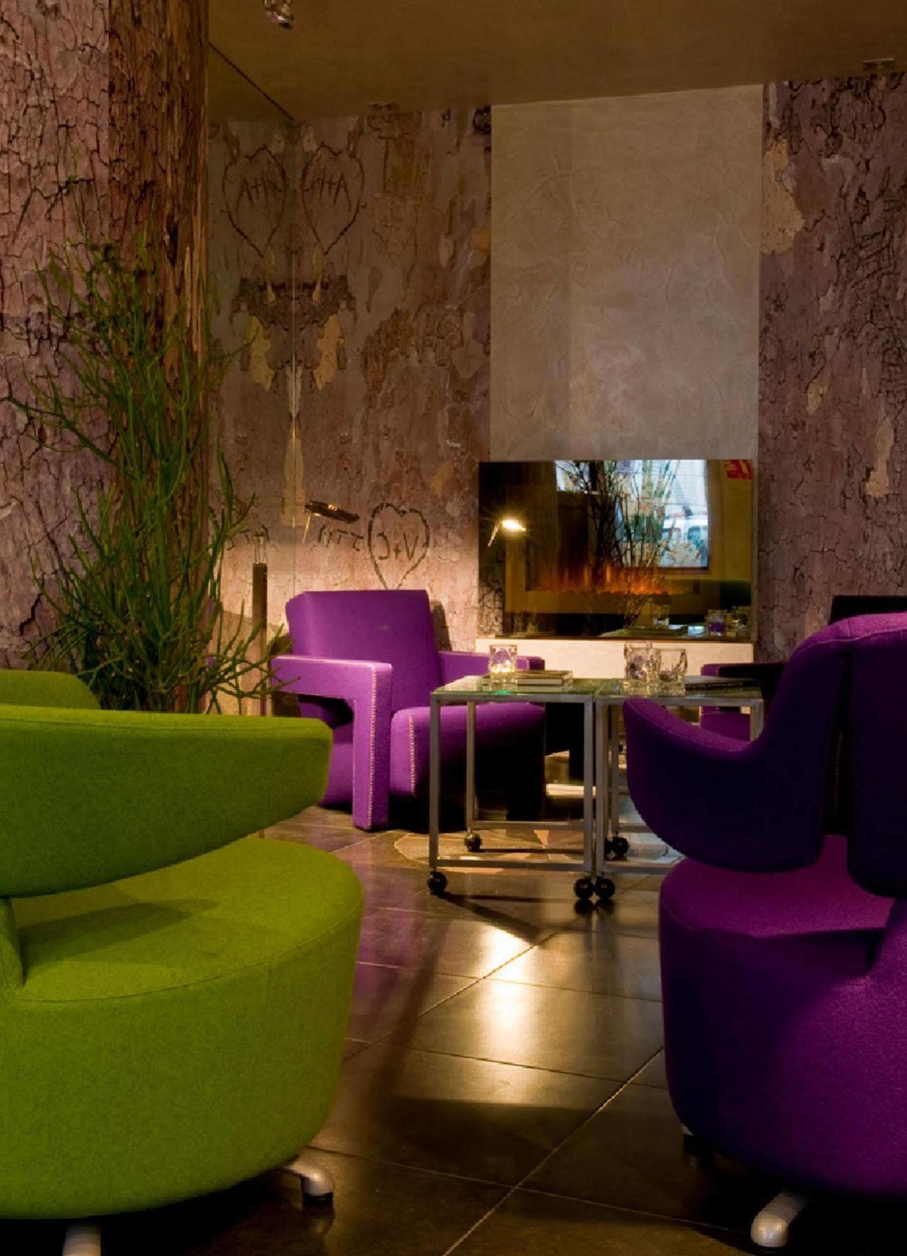 Hotel Apostrophe Paris
