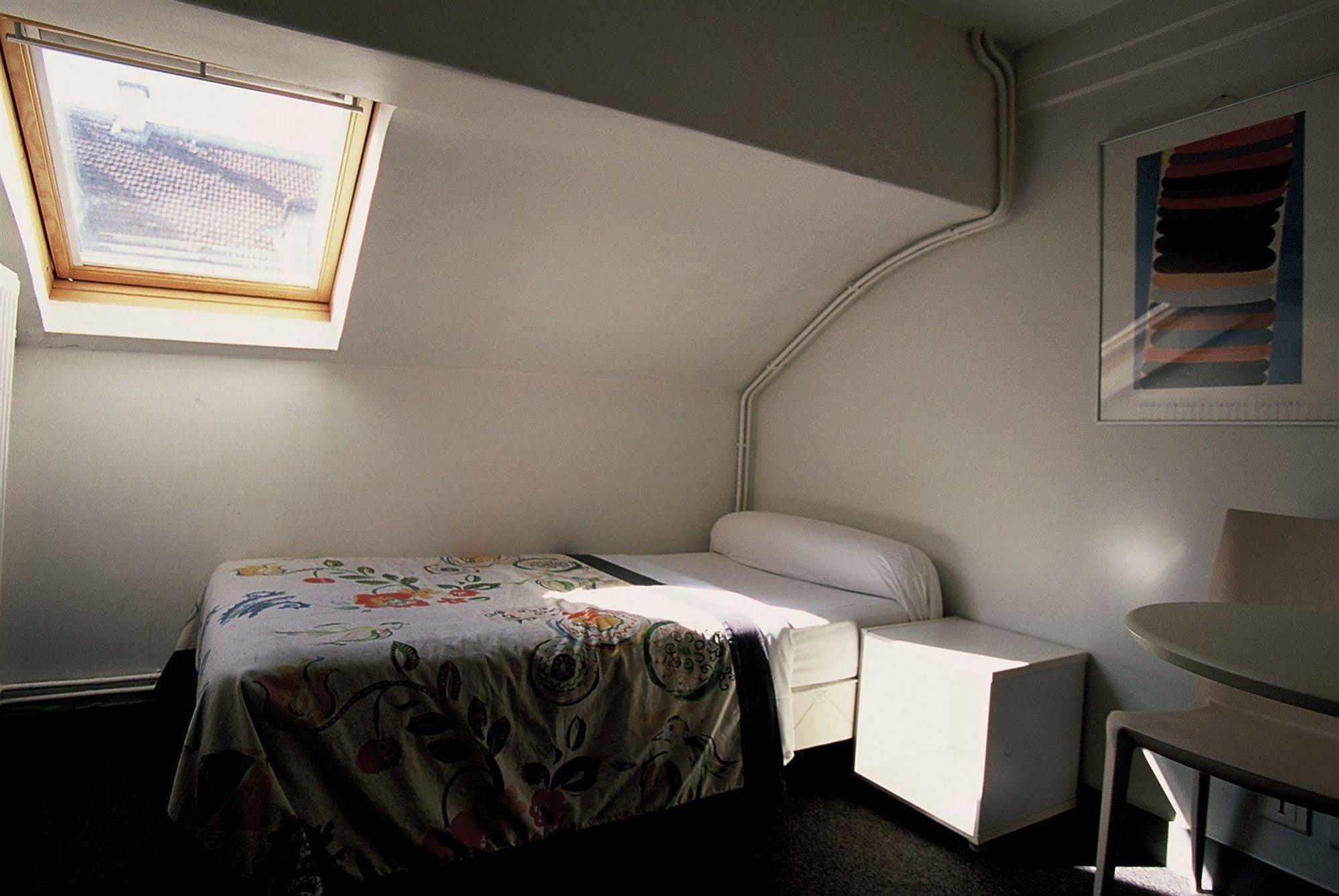 Des Canettes Hotel 3*