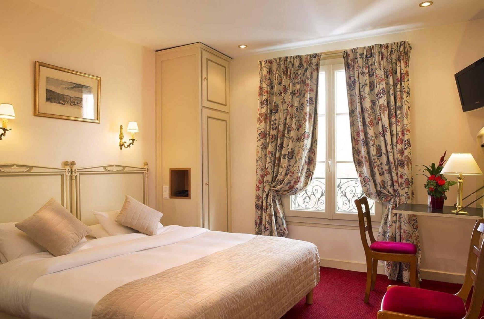 Hotel De Suede Saint Germain 4*