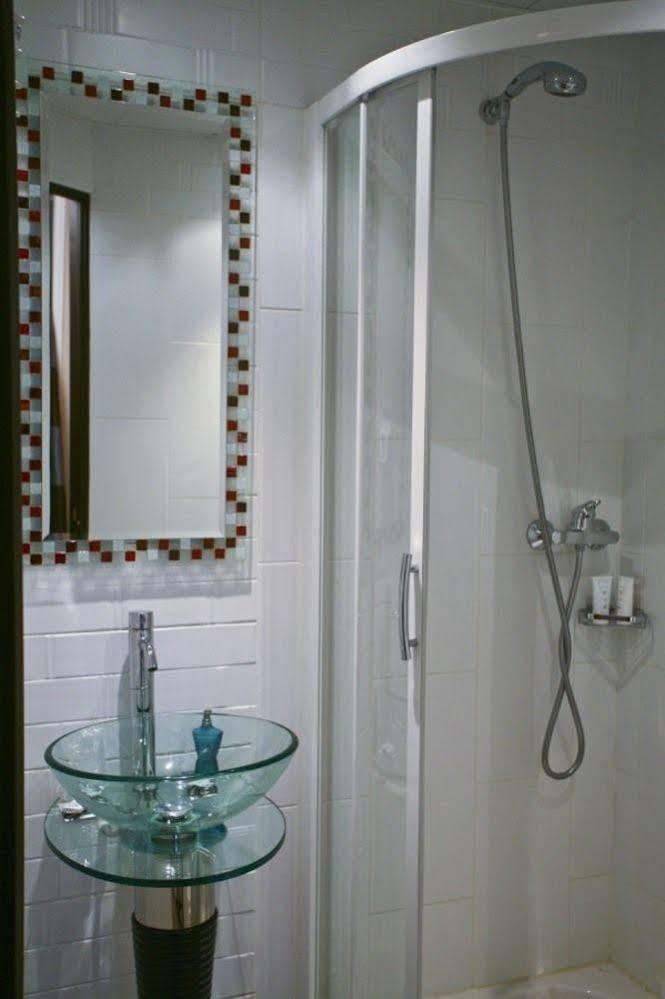 Convention Montparnasse Hotel 3*