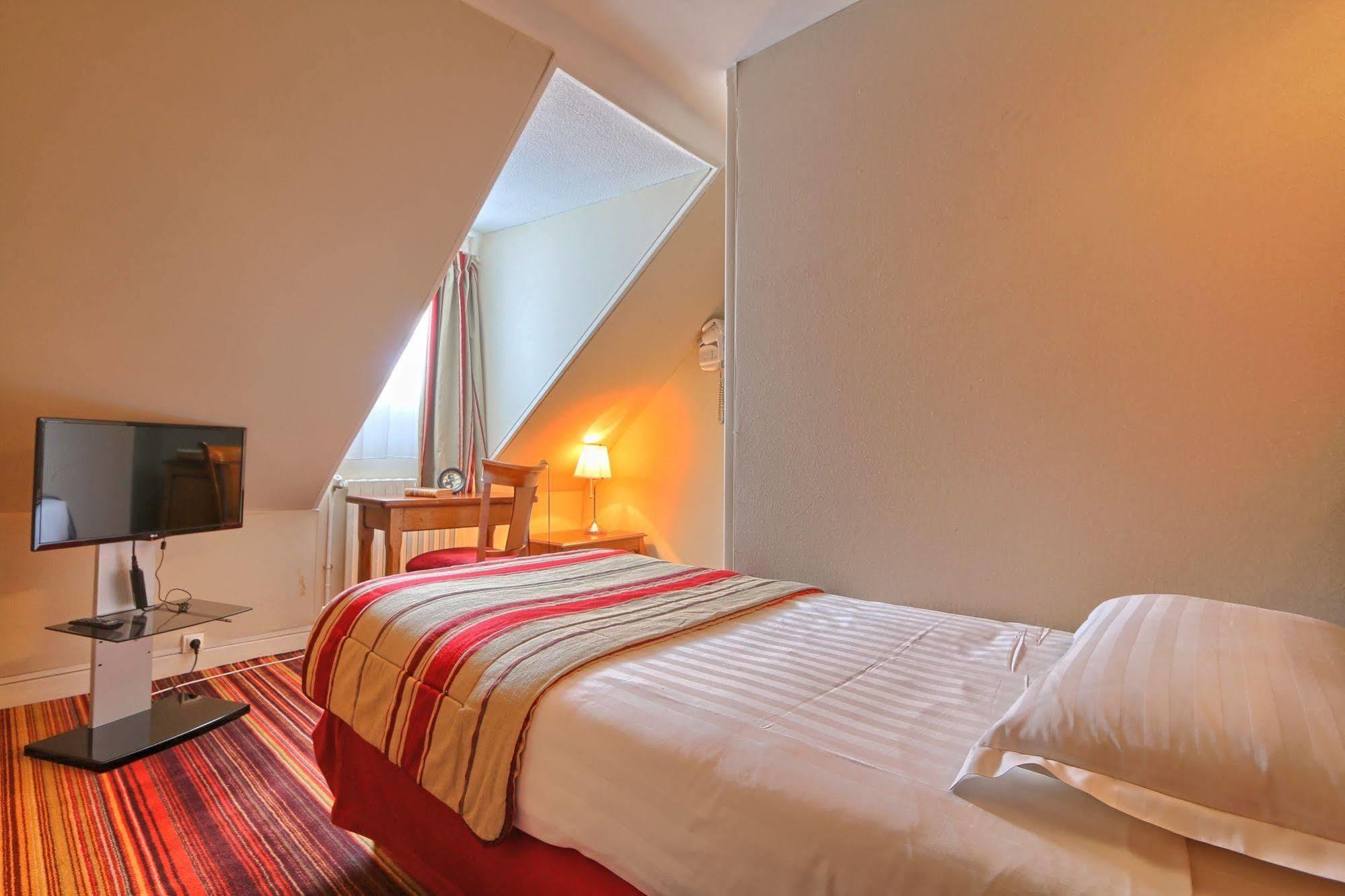 Hotel Welcome Paris