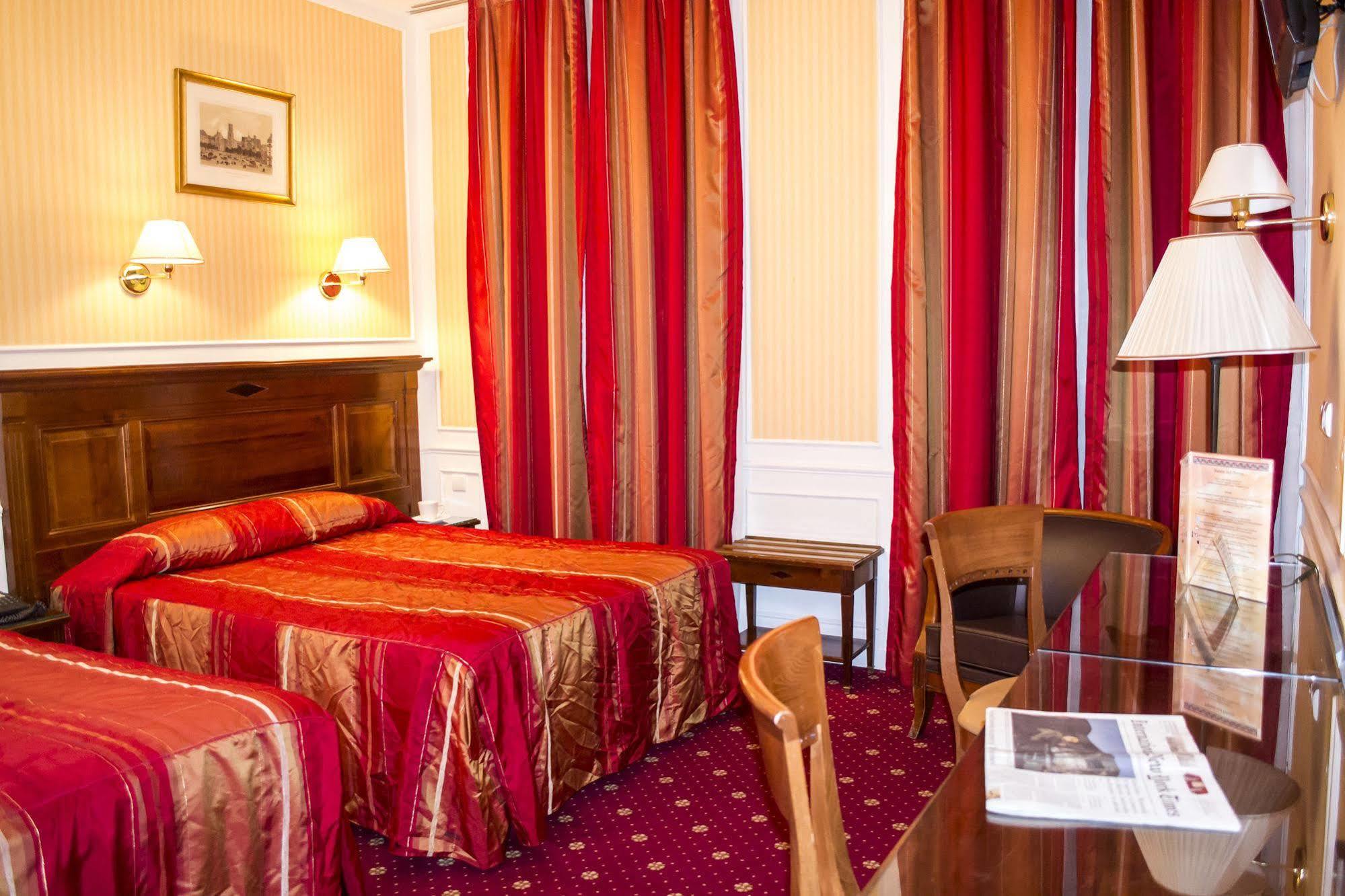 Hotel Touring