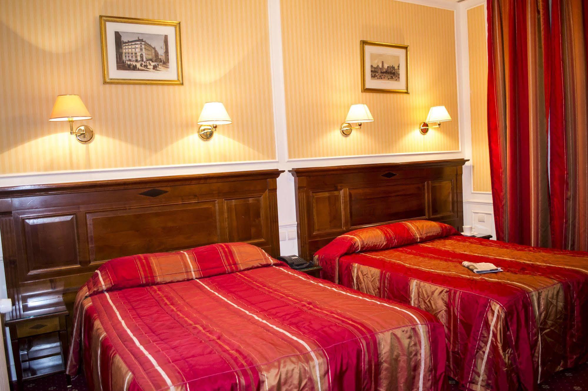 Touring Hotel
