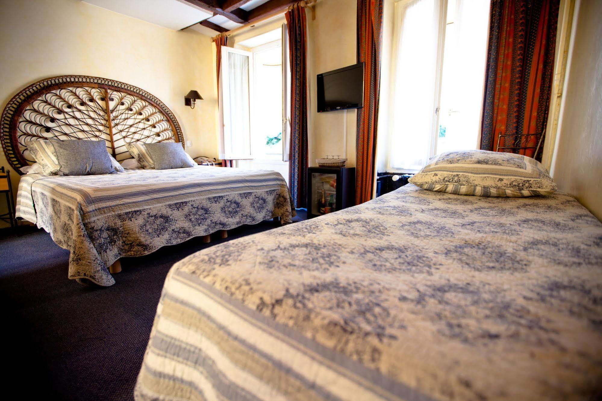 De La Tulipe Hotel
