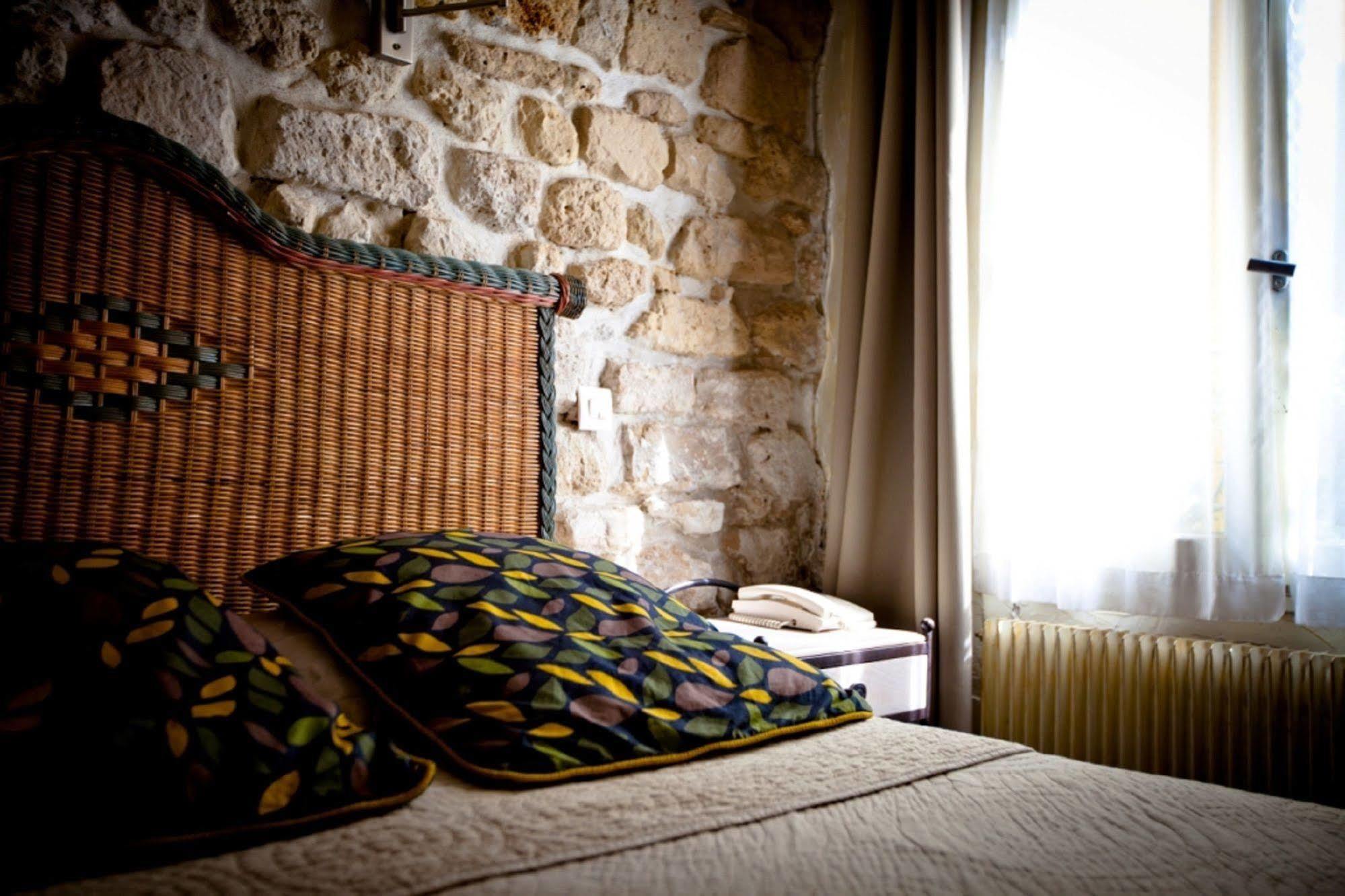 De La Tulipe 3* Paris